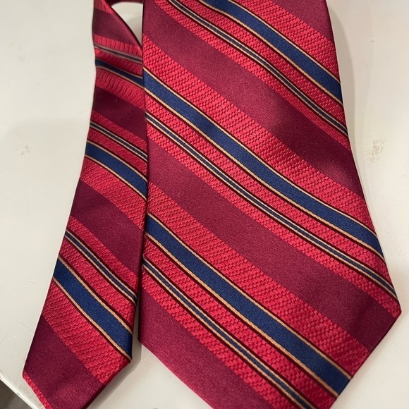 Robert Talbott Best of Class Nordstrom Red Blue striped  Repp Tie 58 X 4 inches - Picture 6 of 6